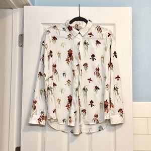 NWOT H&M White floral button down blouse